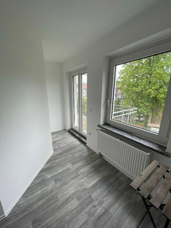 Estrella24 Living Rooms Chicago Remscheid Esterno foto