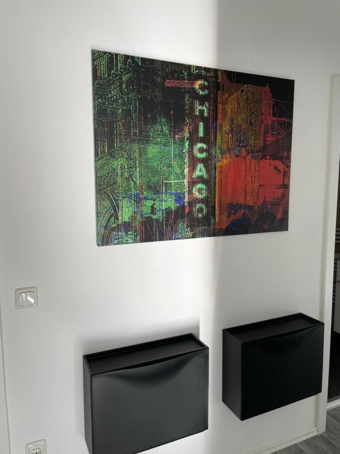 Estrella24 Living Rooms Chicago Remscheid Esterno foto